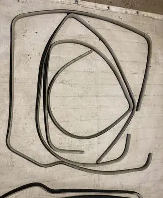 Chrysler Grand Voyager V Front door rubber seal