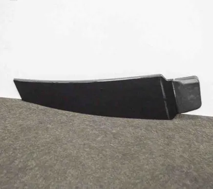 Maserati Ghibli Front door glass trim molding 670010249