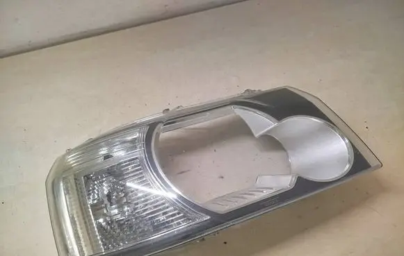 Land Rover Freelander 2 - LR2 Headlight lense 