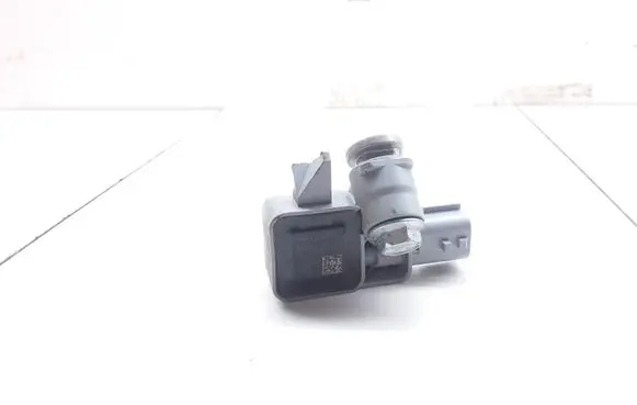 Renault Clio IV Airbag deployment crash/impact sensor 988339499R 5WK44444
