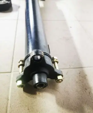 Cadillac CTS Drive shaft (set) 88951975 88951975934610