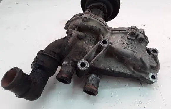 Ford Galaxy Water pump 037121013A