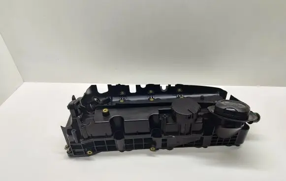 BMW 5 E60 E61 Rocker cam cover 7797613 83466678 11127797613