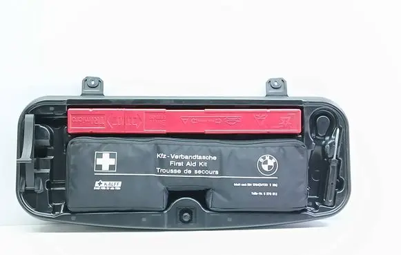 BMW 5 F10 F11 Tool box 6785654