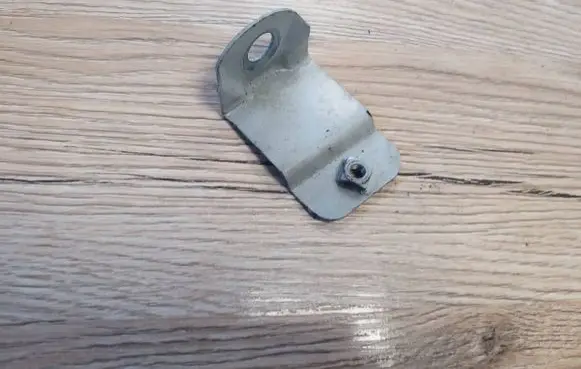 Audi A1 Fender mounting bracket 8X0821168