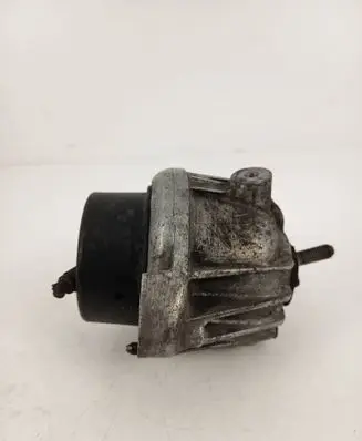 BMW 3 E92 E93 Engine mount bracket 13981112