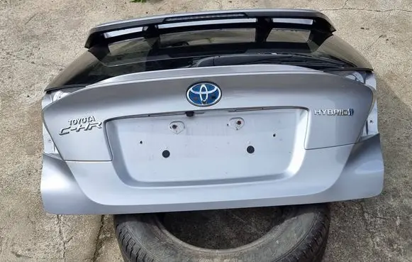 Toyota C-HR I Tailgate/trunk/boot lid