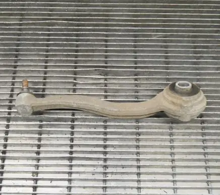 Mercedes-Benz C W204 Front lower control arm/wishbone A2043330060 A2043330414