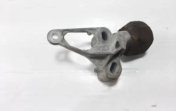 Audi A4 S4 B8 8K Engine mount bracket 8K0199343C 8K0199339D