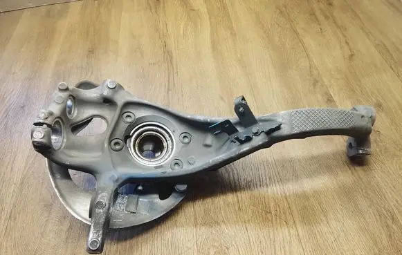 Porsche Macan (95B) Front wheel hub 95B407253F