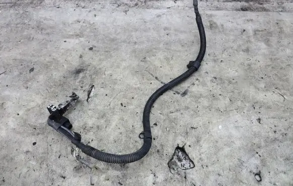 Toyota Avensis T270 Negative earth cable (battery) KRIS235789