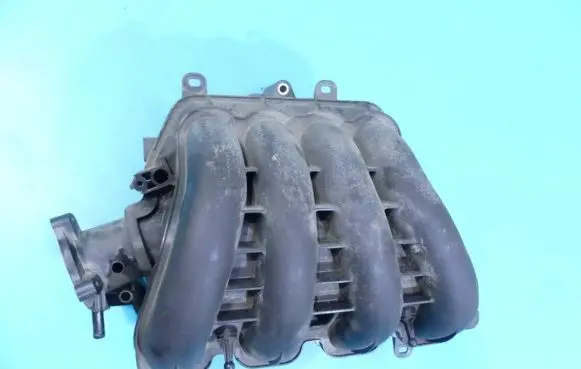 Mazda CX-5 Intake manifold PE0113100 IMPRK1255651