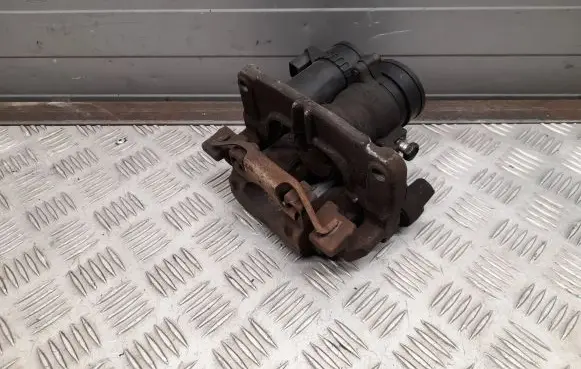 Chrysler Pacifica Rear brake caliper