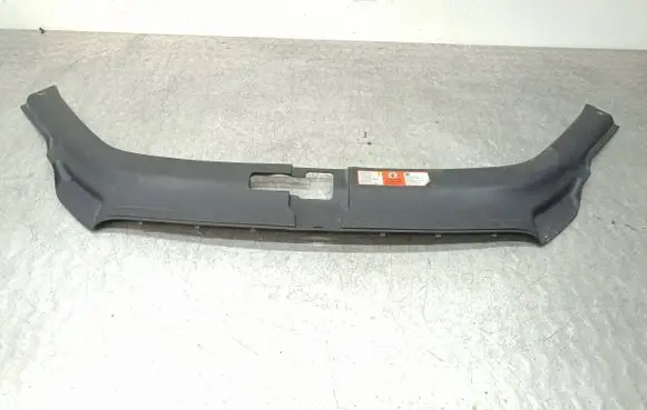 Audi Q7 4L Radiator trim 4L0807081
