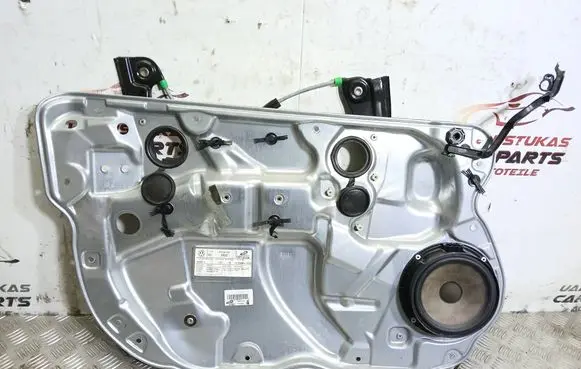 Volkswagen Polo IV 9N3 Front window lifting mechanism without motor