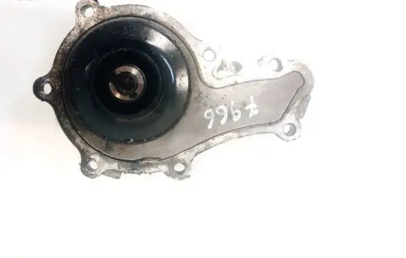 Ford Focus Water pump 15327239