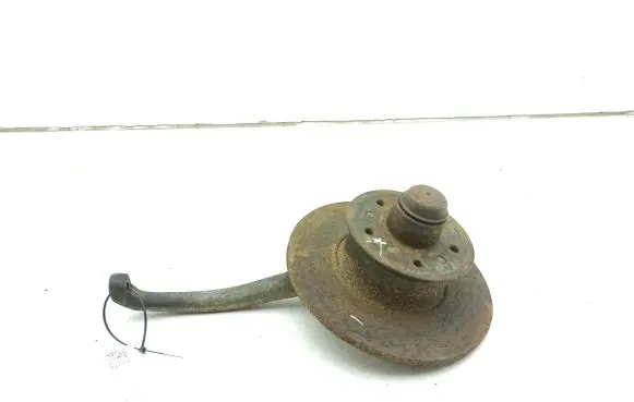 Mercedes-Benz E W123 Front wheel hub