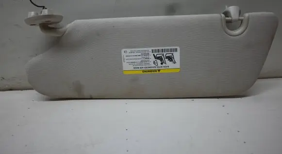 Sun visor