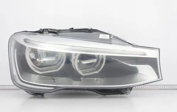 BMW X3 F25 Headlight/headlamp 7460632
