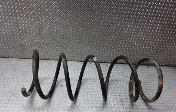 Toyota Avensis T220 Front coil spring