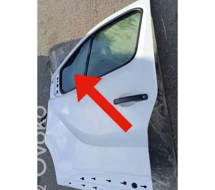 Opel Vivaro Front door vent window glass four-door DOT27AS2M23100 43R011057