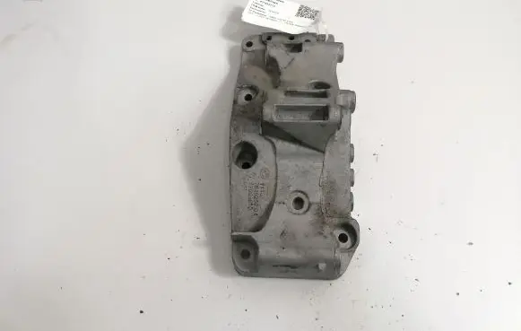 Generator/alternator bracket
