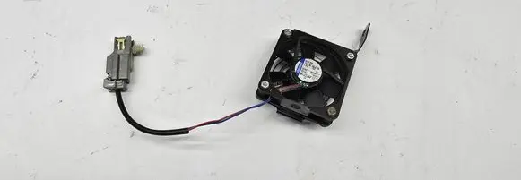 Jaguar XK - XKR Fan control module 6W83195A01BA