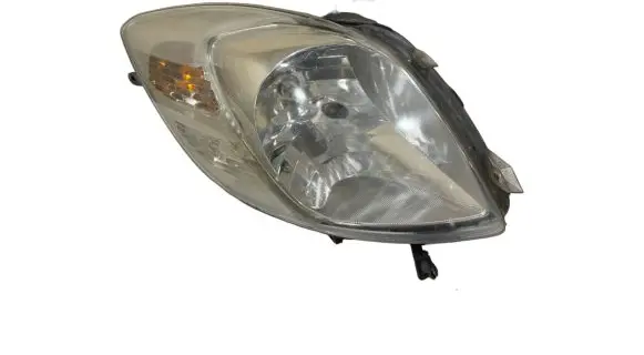 Toyota Yaris Headlight/headlamp 811500D120 89900737