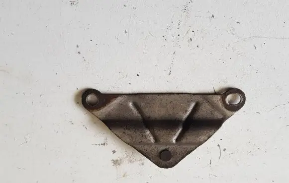 Mercedes-Benz R W251 Engine mounting bracket A6420903241