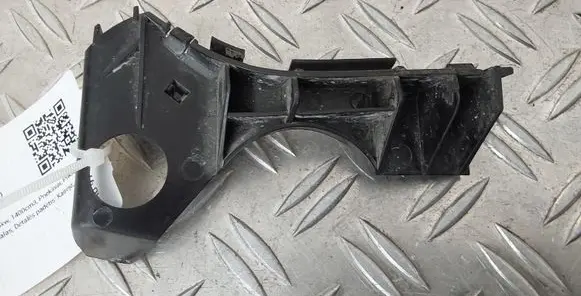 Toyota Corolla E120 E130 Front bumper mounting bracket 5211602050
