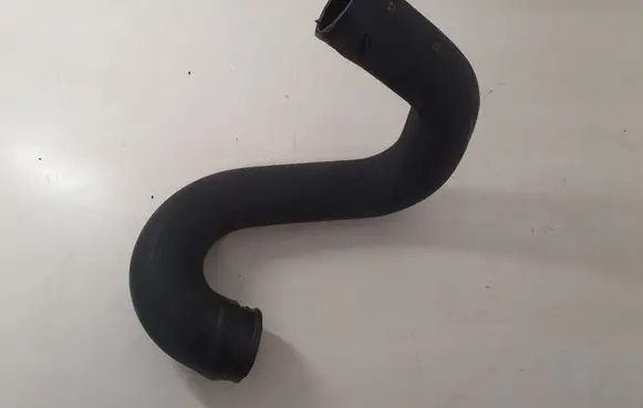 Opel Frontera B Intercooler hose/pipe