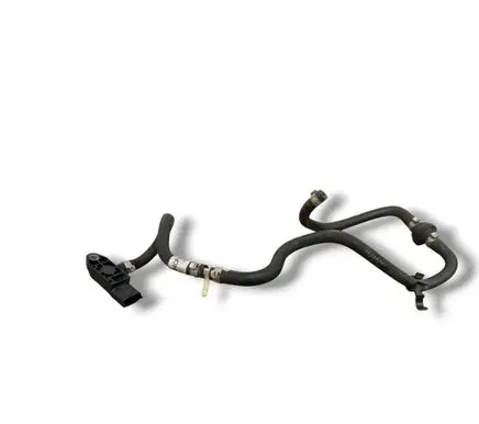 McLaren MP4 12c Water drain line hose 11H0284CP01 0281002593 8200225971