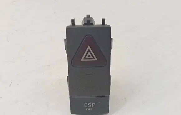 Mercedes-Benz C W204 Hazard light switch 2049051900