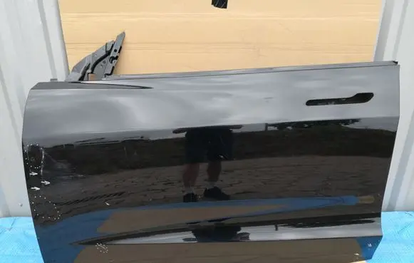 Tesla Model 3 Front door