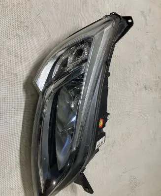 Peugeot Boxer Headlight/headlamp 1374294080