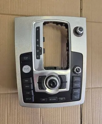 Audi Q7 4L Central console control unit 121212