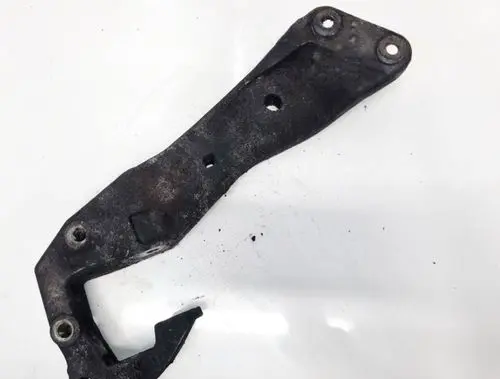 BMW 5 GT F07 Engine mounting bracket