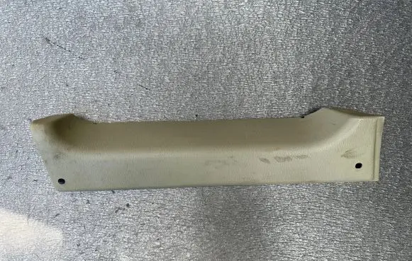 Nissan Patrol Y61 Trunk/boot trim cover 90903VD201
