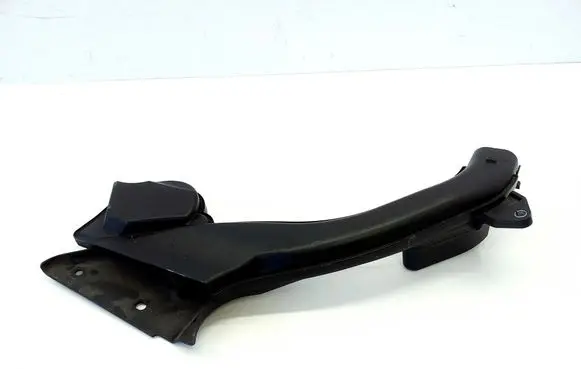 Nissan Qashqai Air intake duct part 4ED0B