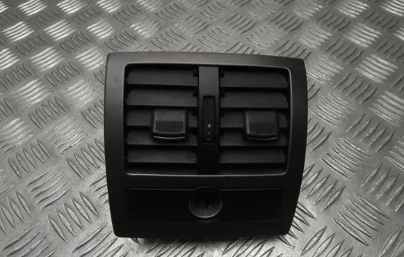 Audi A6 S6 C5 4B Rear air vent grill 4B0819203E T6041