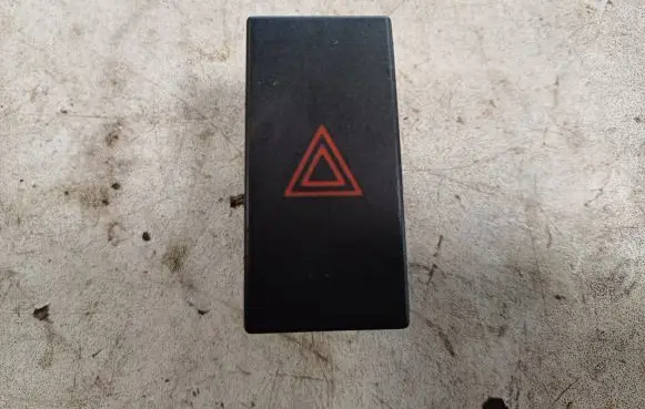 Ford Focus C-MAX Hazard light switch 3M5T13A350AB