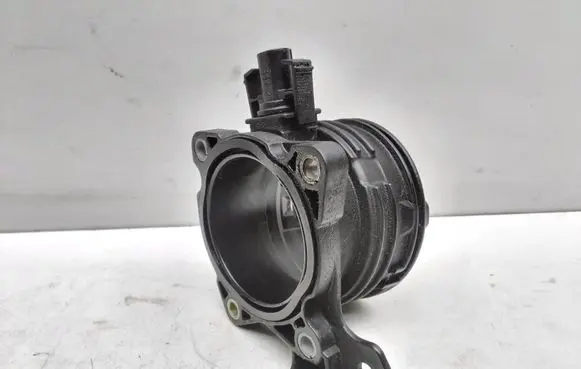 Mercedes-Benz E A207 Mass air flow meter A6420900344