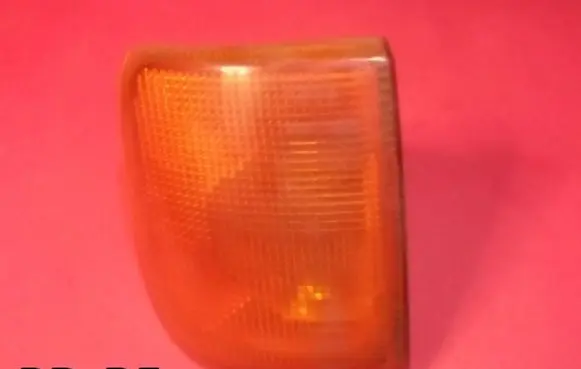 Ford Courier Front indicator light 84FG13369AA