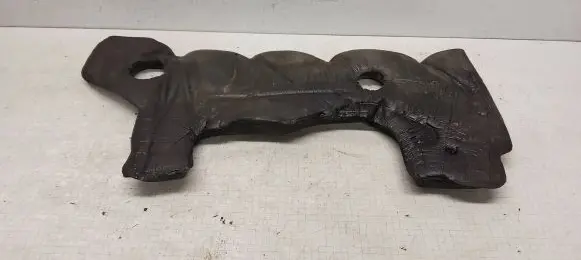 Chrysler Voyager Heat shield in engine bay 