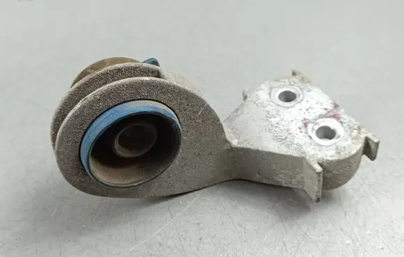 Jeep Grand Cherokee WL Muffler mount bracket/holder 68440472AA