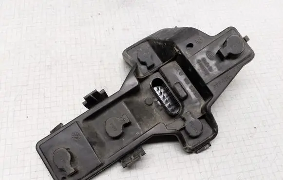Tail light part