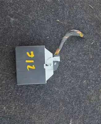 BMW 7 G11 G12 Parking PDC control unit/module 6821886 310885 1615901065