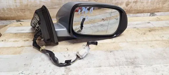 Honda Accord Front door electric wing mirror E6010142