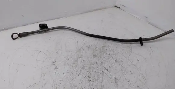 Mercedes-Benz E W212 Oil level dip stick A6510666