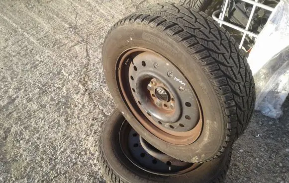 Nissan Primera R16 steel rim 